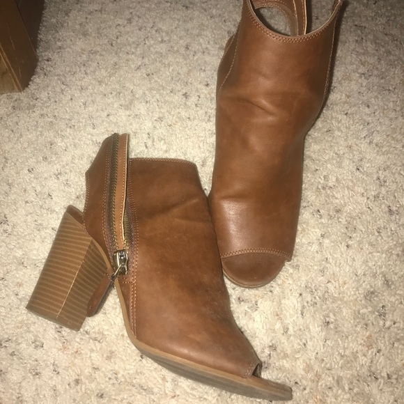 Madden Girl Heels - Picture 2 of 5